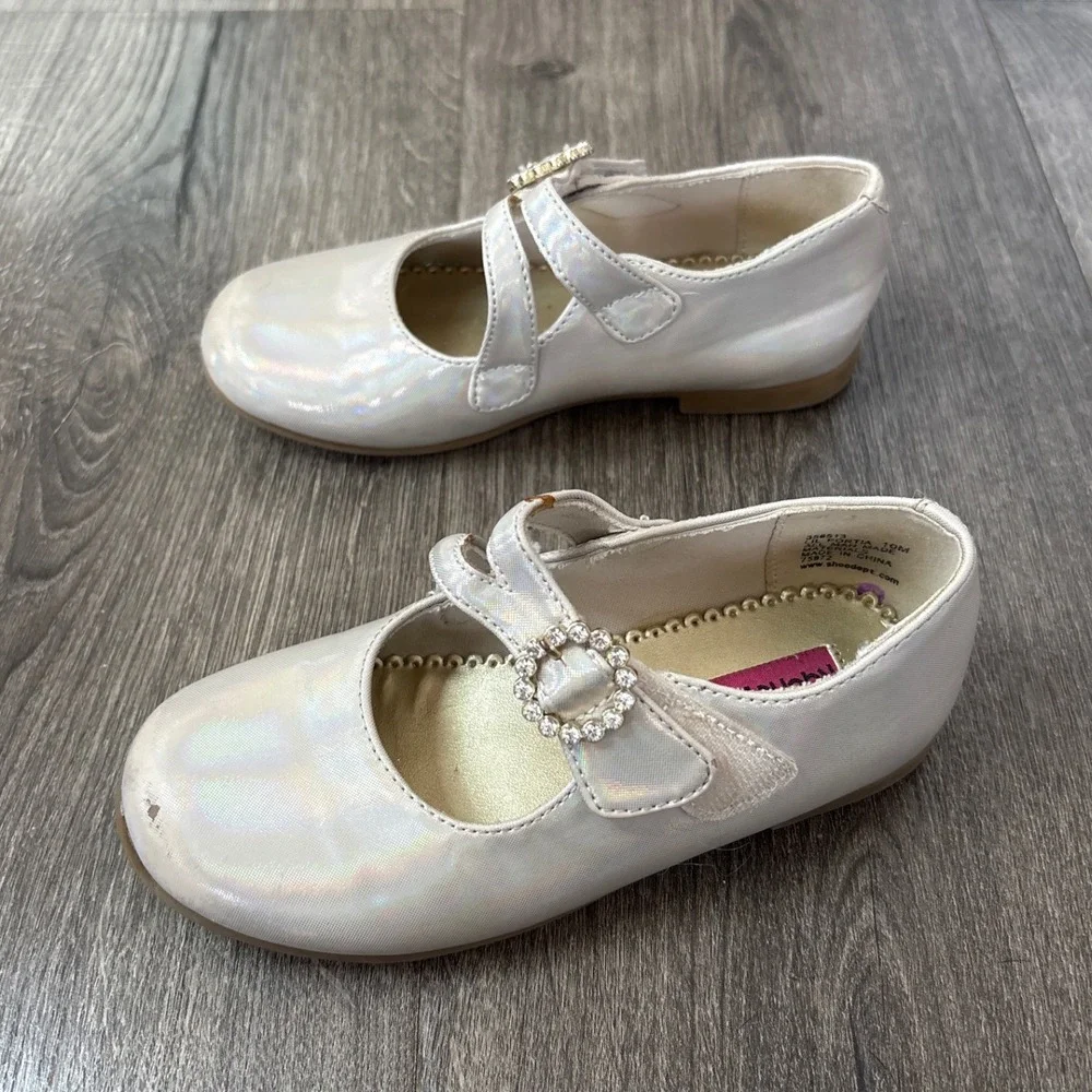Rachel Shoes Girls Iridescent Mary Jane Flats with Rhinestone Buckle‎ Size 10